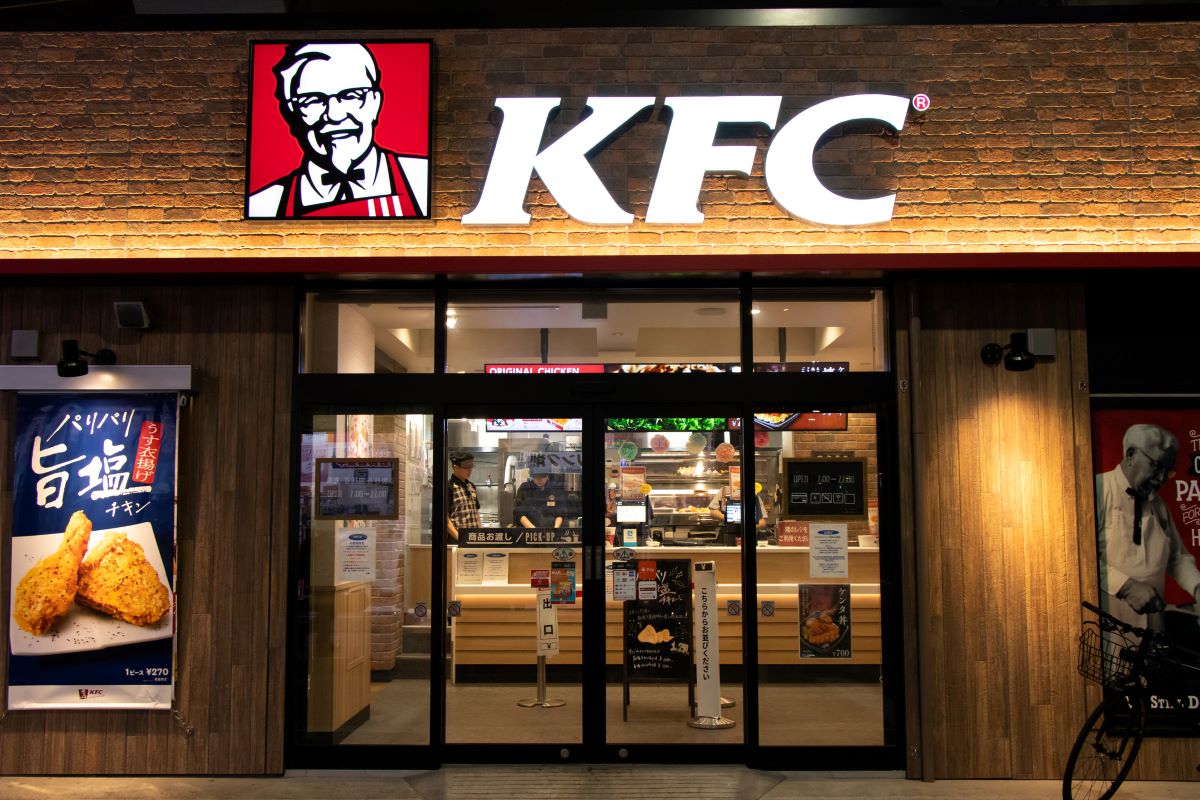 Successful Franchise Examples KFC