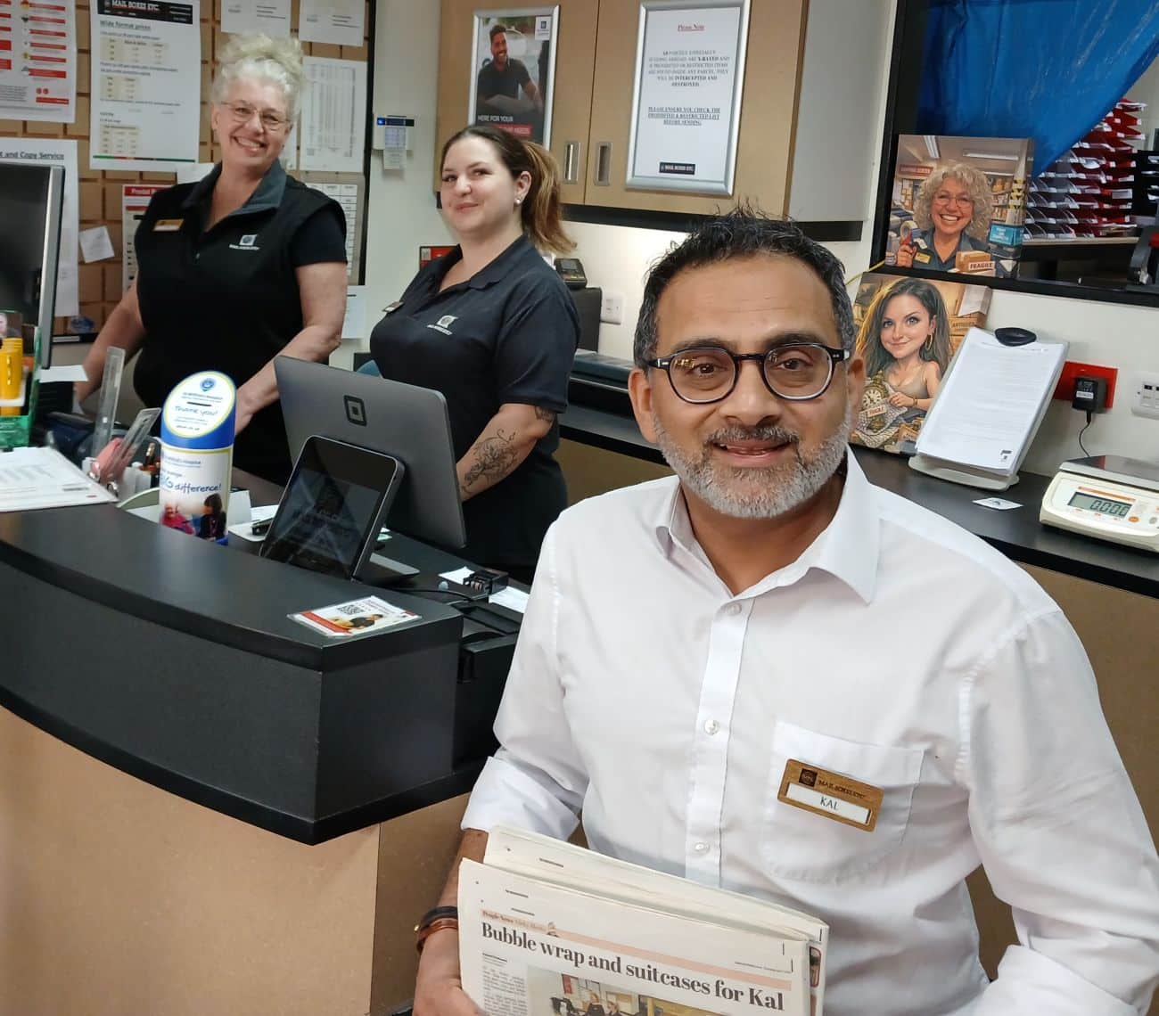 Mail Boxes Etc. Chichester Celebrates 10 Years of Franchise Success Mail Boxes Etc. Chichester Celebrates 10 Years of Franchise Success