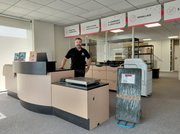 Centre Mail Boxes Etc. de Pornichet, avec le franchisé Samuel Fleury